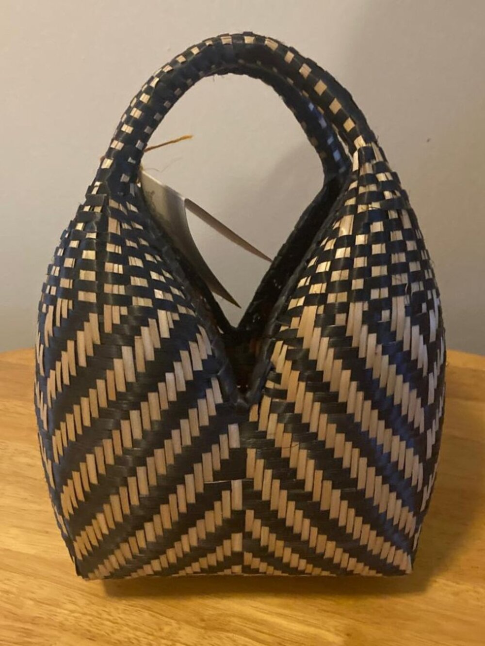 Colombian Handwoven Mini Cuatro Tetas Bag - Black and Natural